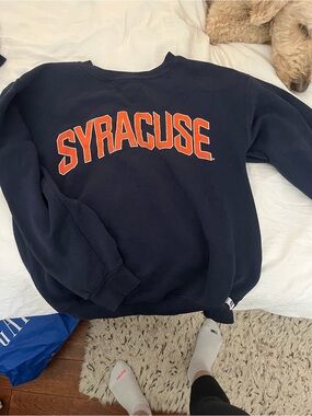 Vintage SYRACUSE UNIVERSITY crewneck sweatshirt!